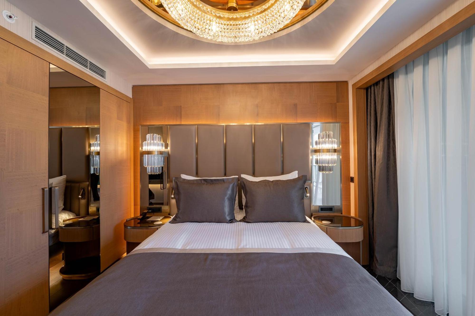 Merit Starlit Hotel & Residences Будва Экстерьер фото